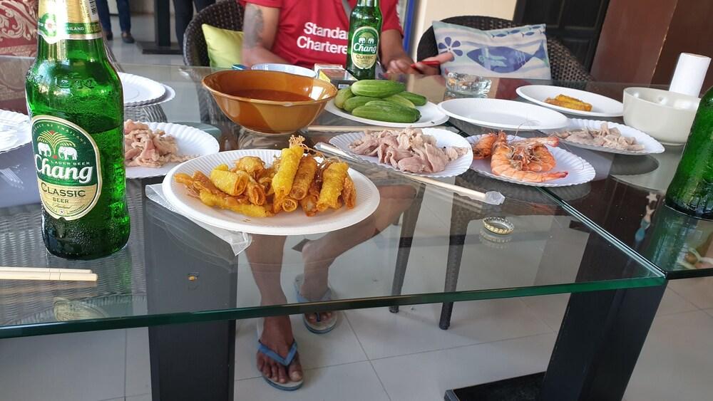 Fish And Summer House Patong Exterior photo